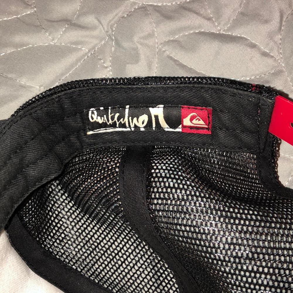 Quick Silver cap - Picture 3 of 3